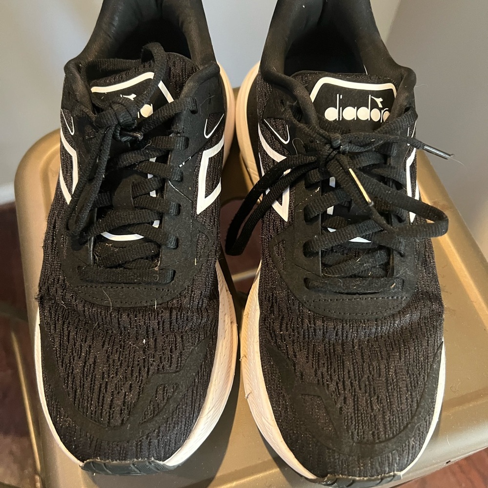 Diadora Black and White Athletic Shoes